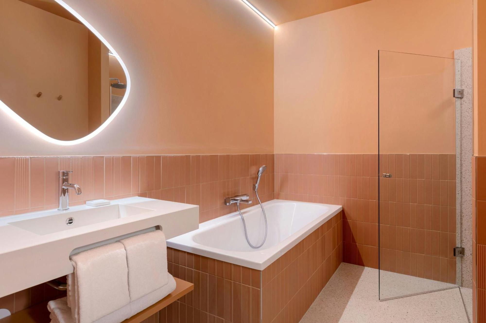The Rebyl, Nijmegen, A Tribute Portfolio Hotel Екстериор снимка